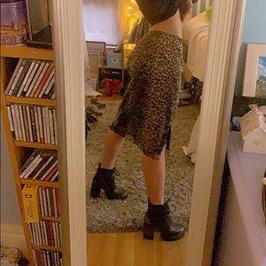 leopard skirt with a slit